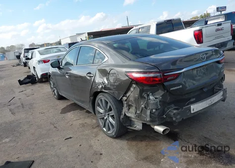 2018 Mazda Mazda6 Touring z USA, uszkodzony, nr VIN JM1GL1VM8J1313820
